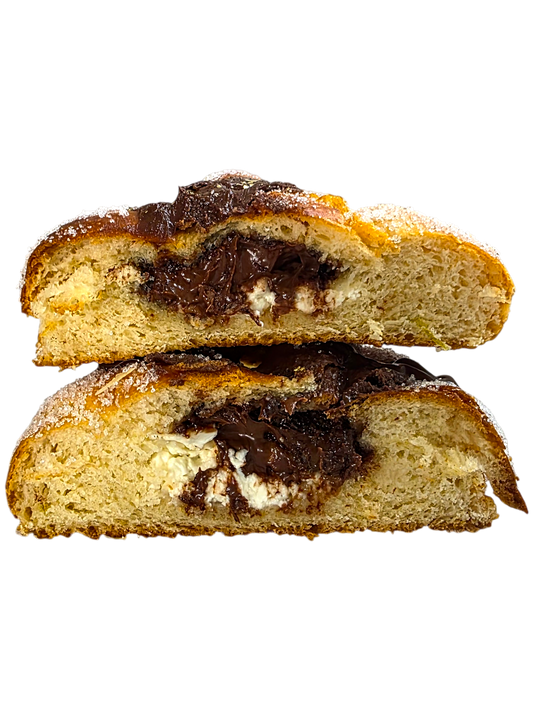 Pan de Muerto Nutella & Queso